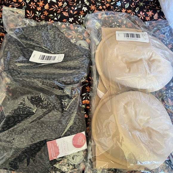 two brand new Lane Bryant bras - Picture 3 of 3